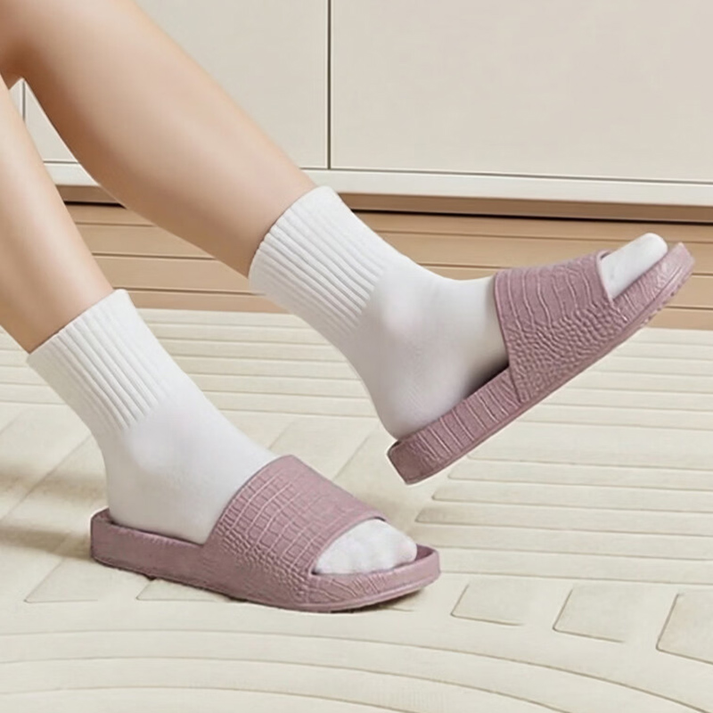 Crocodile Grain Flat Heel Home - Outdoor Lighting For Your Home recension och pris